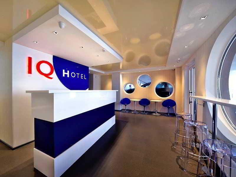 Iq Hotel Kiev Extérieur photo