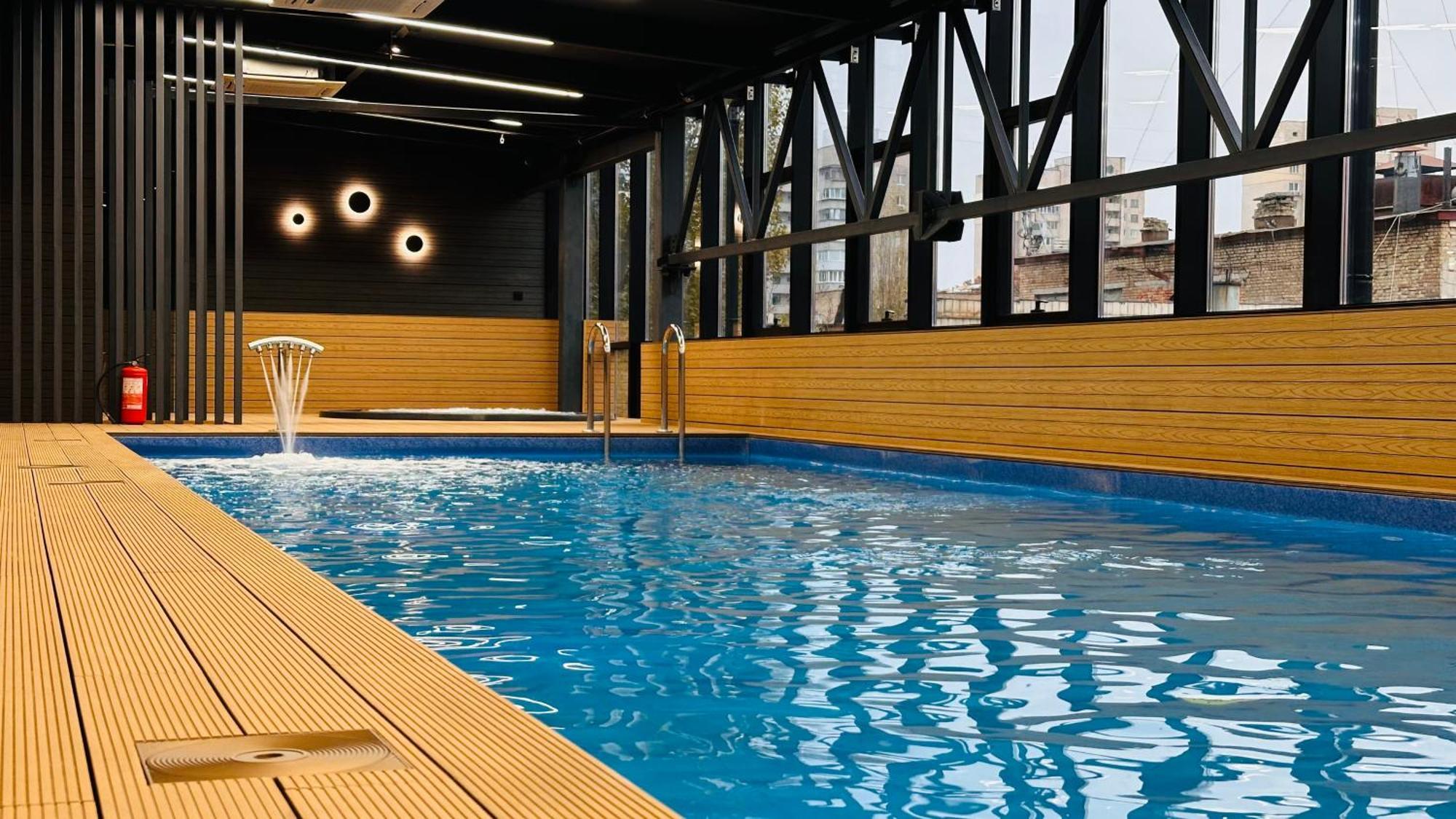 Iq Hotel Kiev Extérieur photo